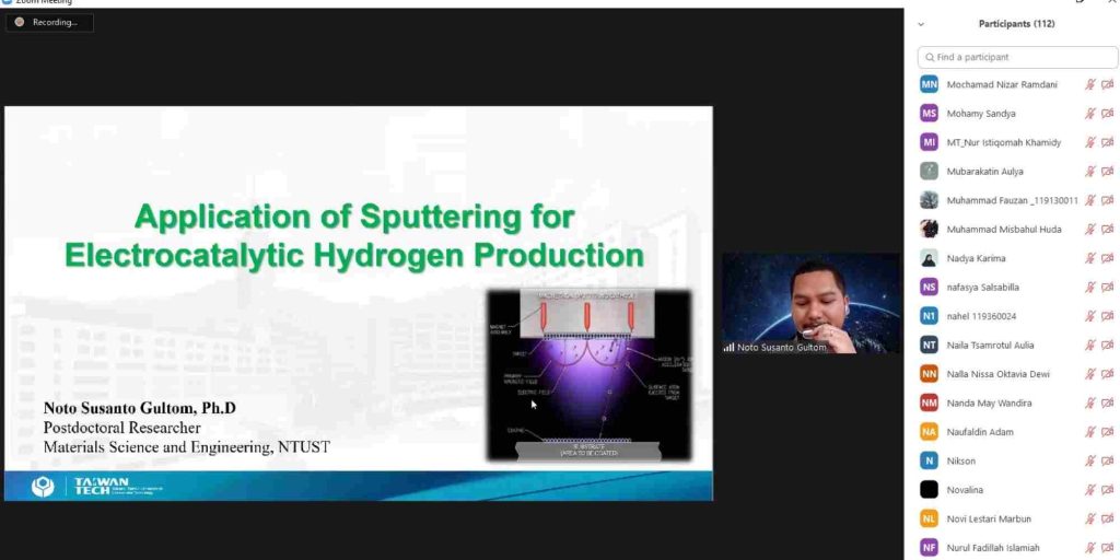 Dark Blue Minimalist Quote Instagram Post (1)